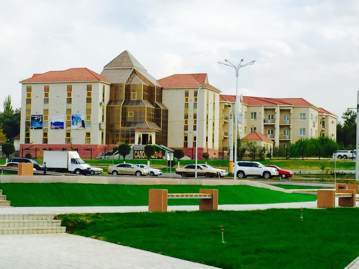Hotel Ark Ms Taraz Exterior photo